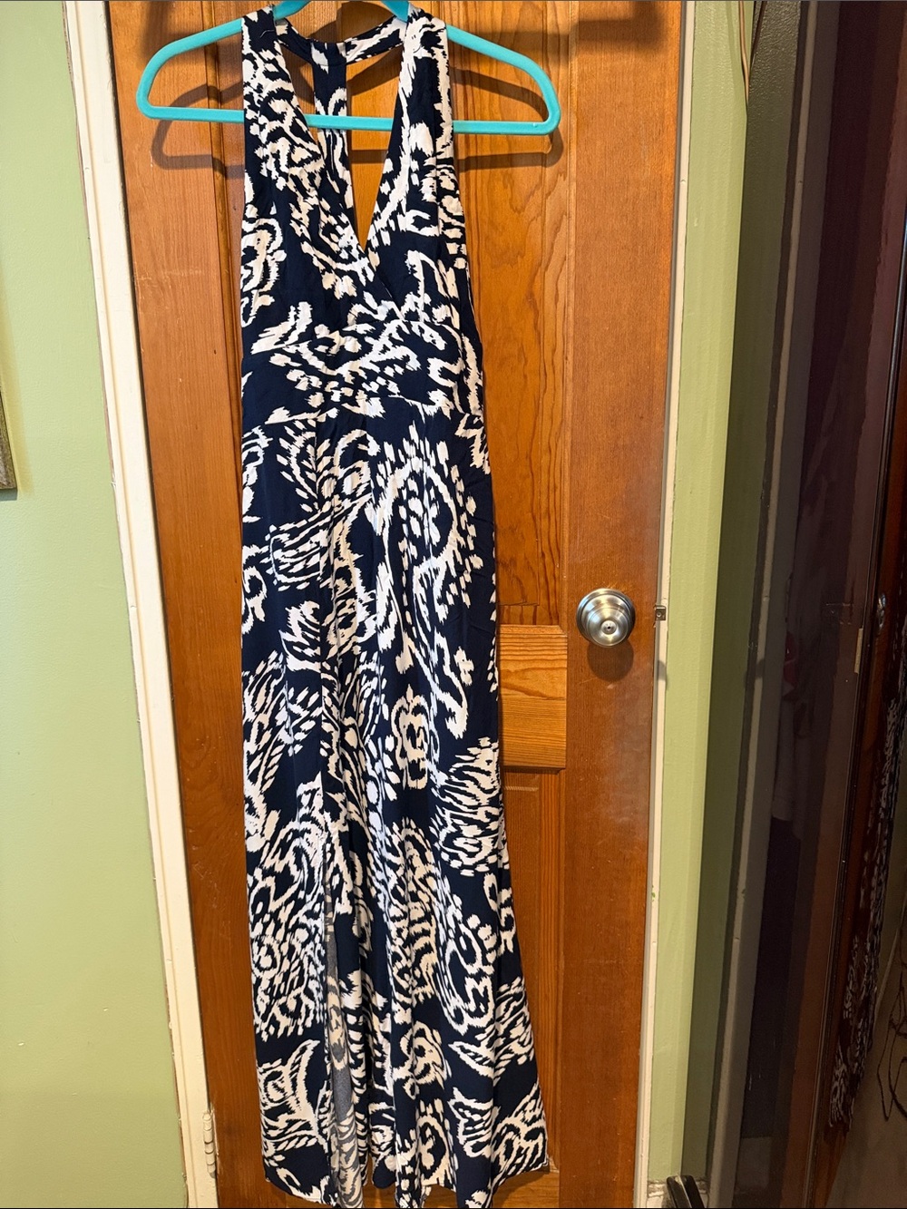 Vince Camuto Navy and White Printed V-Neck Maxi Dress